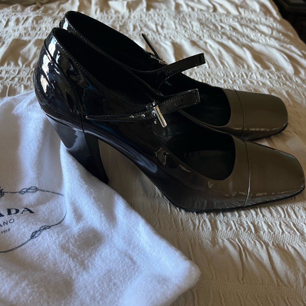 Prada Glossy Black Women's Heels